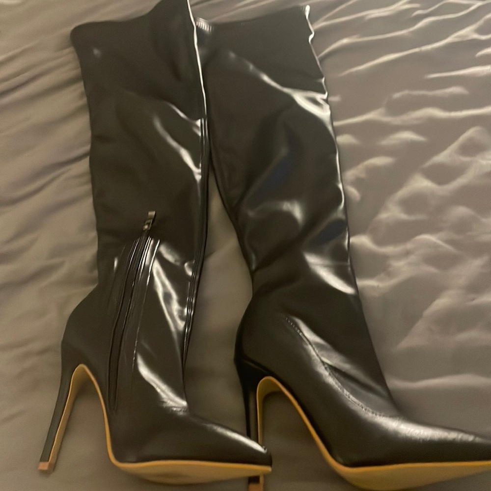 Pre-black Friday sale black thigh high leather boots